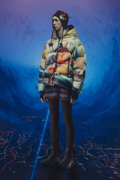 Look 9